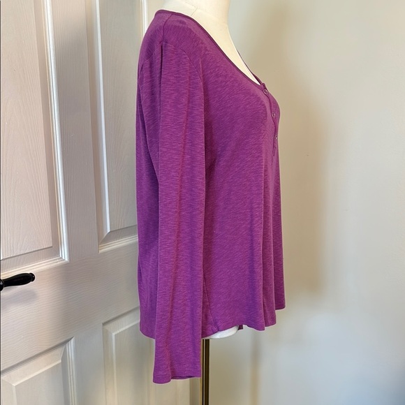 Eddie Bauer Women's Purple Long Sleeve Top - Picture 3 of 4